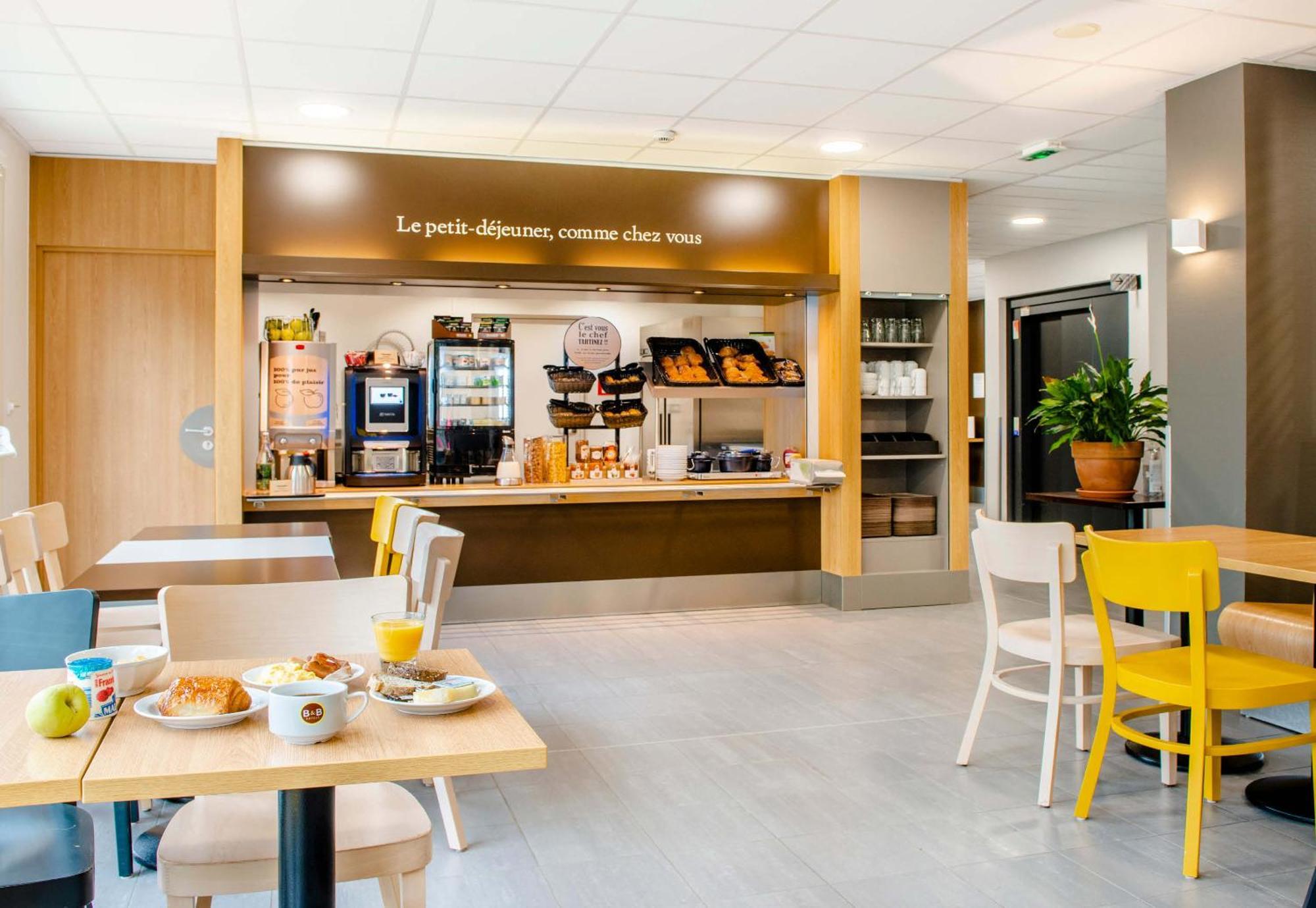 B&B Hotel Nantes 사브네 외부 사진