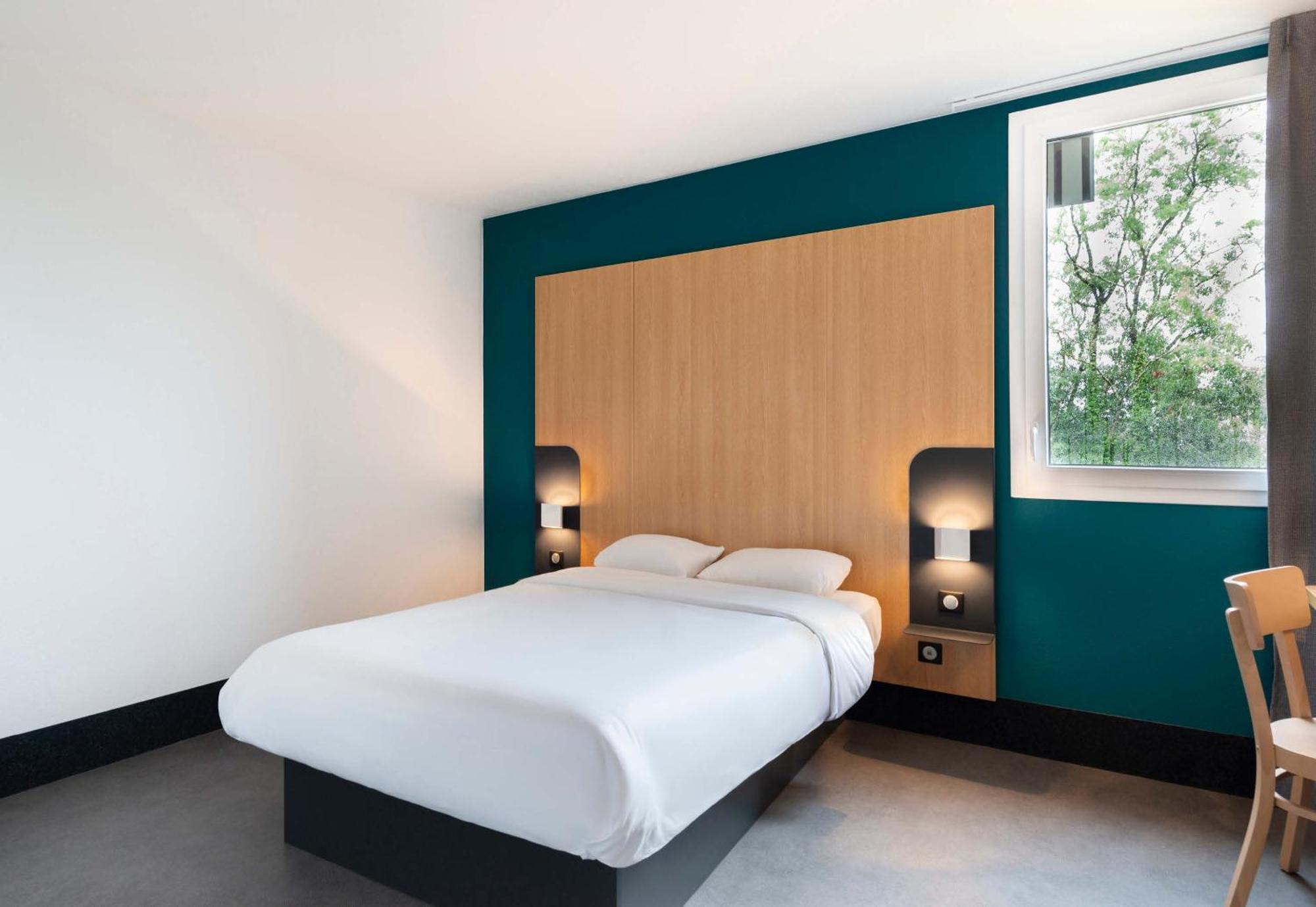 B&B Hotel Nantes 사브네 외부 사진